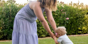 Lore deelt hier een hartverscheurend deel van haar dagboek over van een jonge moeder met haar baby in een kraambedpsychose op een afdeling.